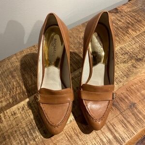 MICHAEL Michael Kors Tan LeatherBedford Platform Heels size 10
